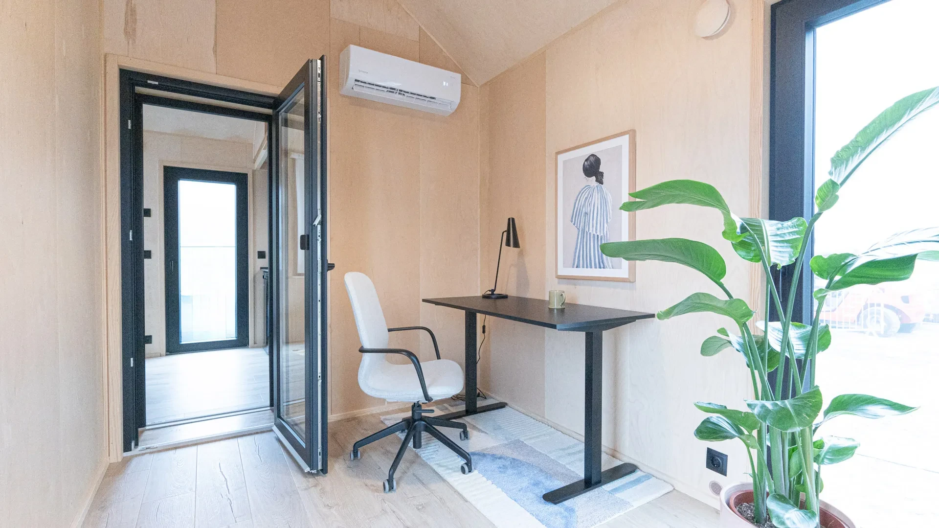 Sunset-Modul als Arbeitszimmer mit Schreibtisch